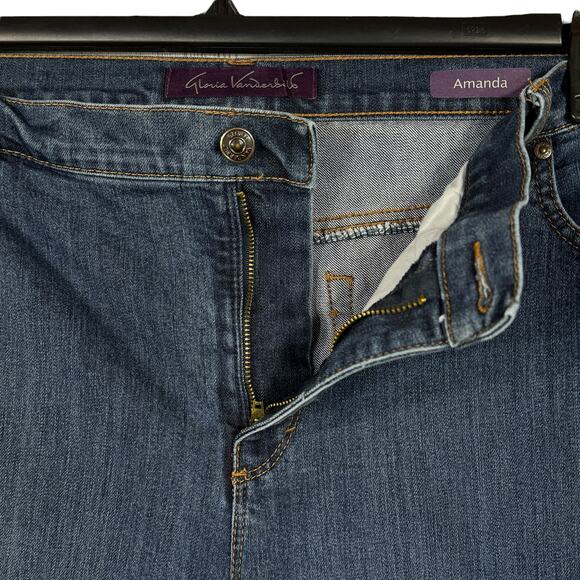 Gloria Vanderbilt SZ 18W Amanda Jeans Stretch Zip-Fly Pocket Hi-Rise Medium Wash - Picture 3 of 9